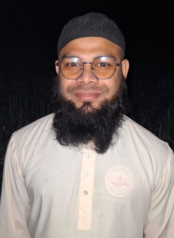 প্রকাশক  মোঃ আমিনুল ইসলাম 